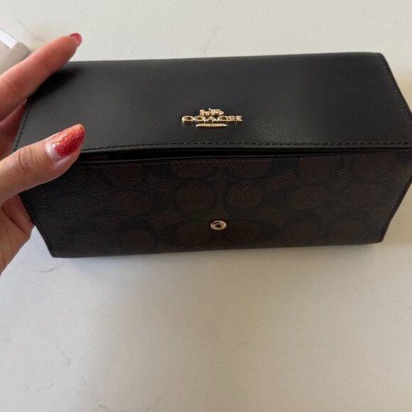 Slim Trifold Wallet In Signature Canvas - Picture 3 of 5